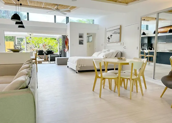 Driftwood Villa\'S - Scotts Head