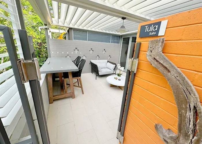 Driftwood Villa\'S - Scotts Head