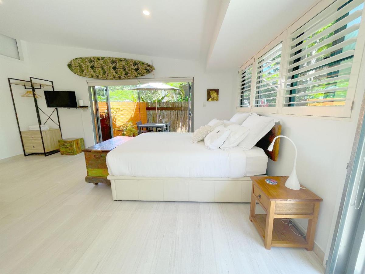 Driftwood Villa's - *